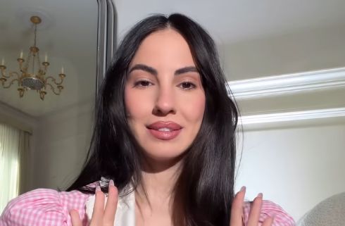 La furia di Giulia De Lellis per le foto della figlia: 'Sono disgustata'