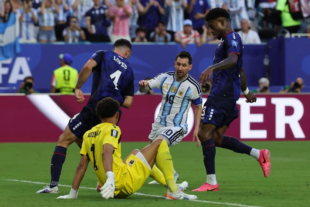Argentina avanza a octavos tras un duelo épico con Cabo Verde: Messi, críticas y la nueva “Messineta”
